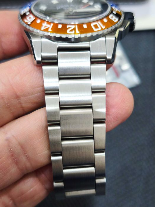 Часовник Armand Nicolet Js9 Gmt
