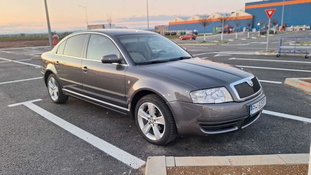 SKODA SUPERB 158.000Km real model ELEGANCE 2007