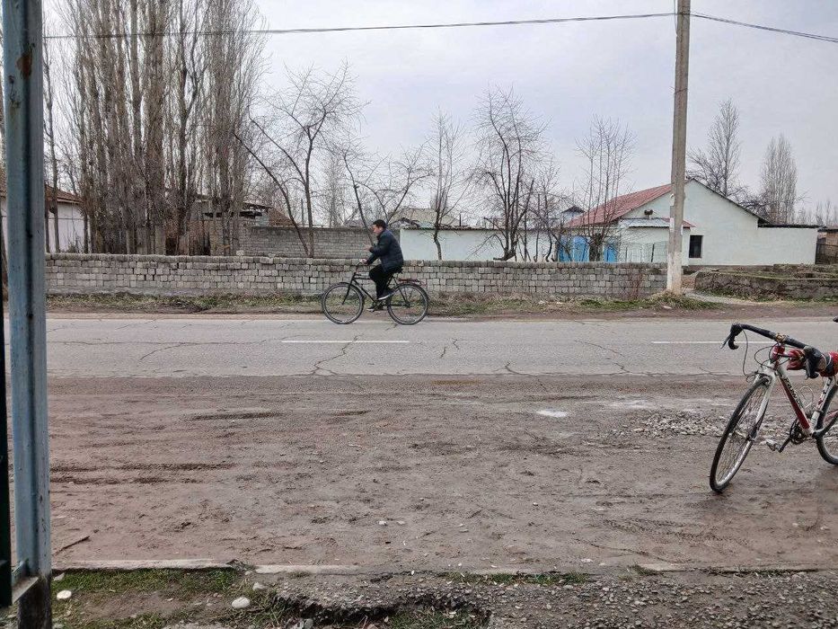 Uy sotiladi yaxshi joydan