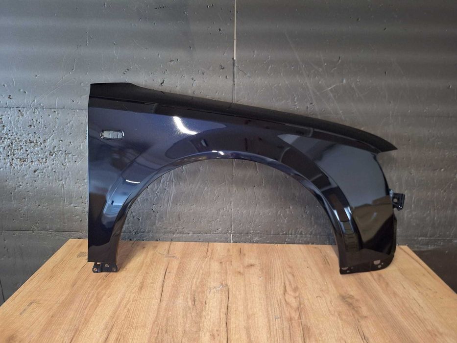 Aripa Fata Dreapta Audi A4 B6 An 2000-2004 (LZ5L (Albastru))