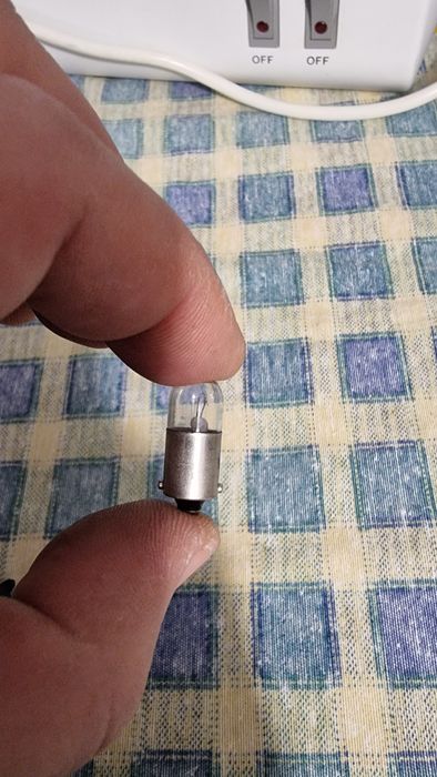 Крушки за автомобили