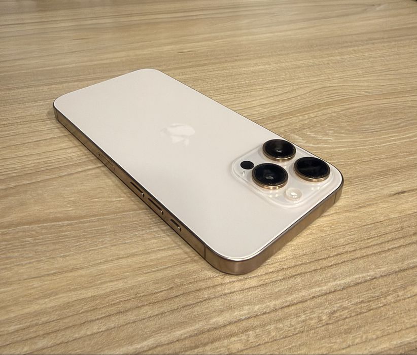 Iphone 16 Pro Max 256 Gb GOLD Baterie 100%