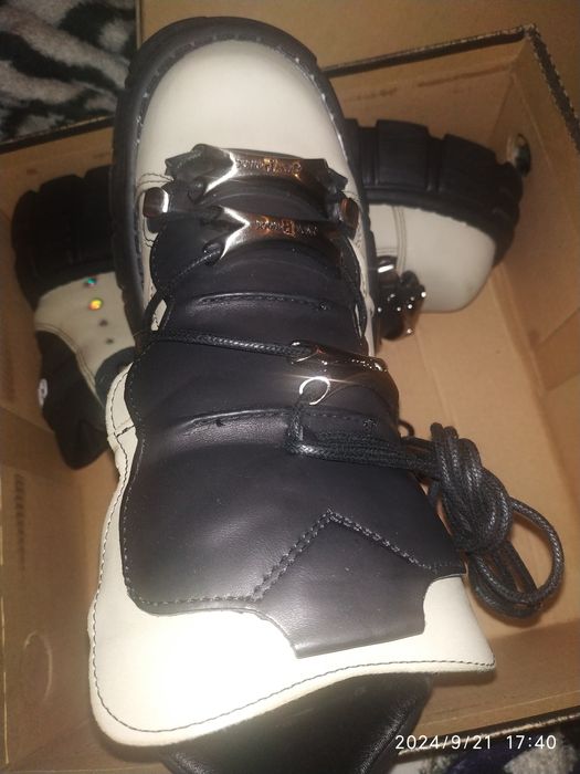 Кроссовки New Rock