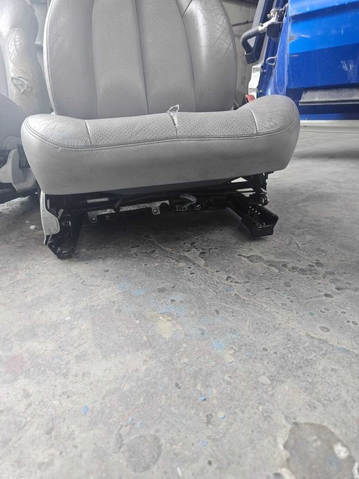 Ел.Седалки с подгрев CLK W208