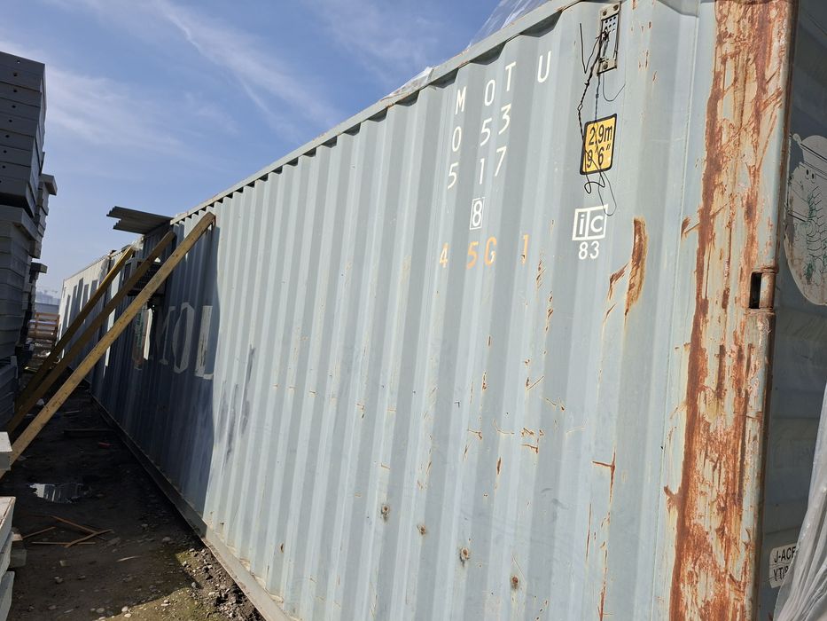 Kantenner sotiladi domain