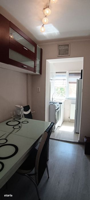 Vand / Garsoniera D Traian Lalescu et 3 / mobilata / utilata