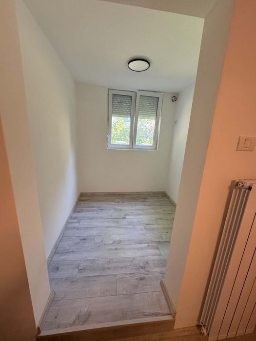 Garsoniera renovată integral.  Galați Micro 19