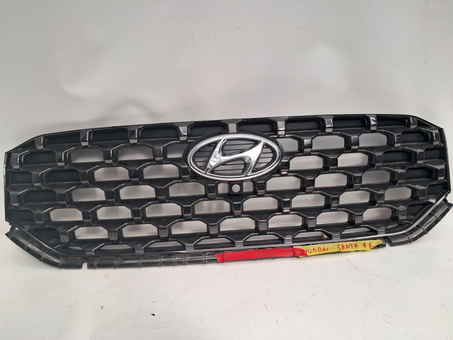 Грил решетка Hyundai Santa Fe 2021/2024г