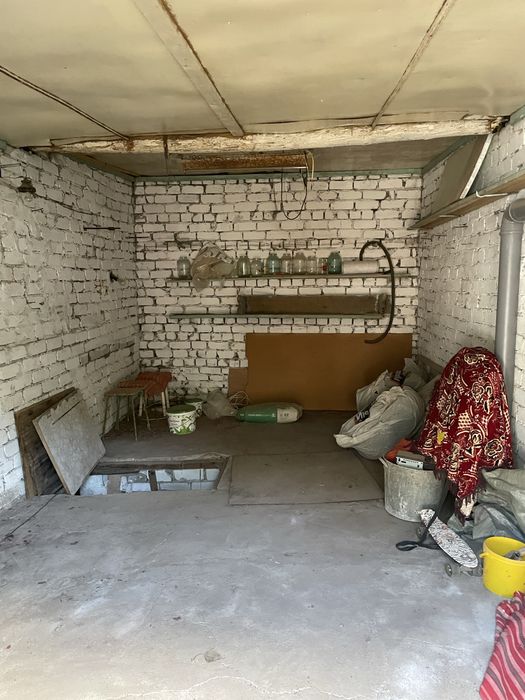 Продам гараж в центре города