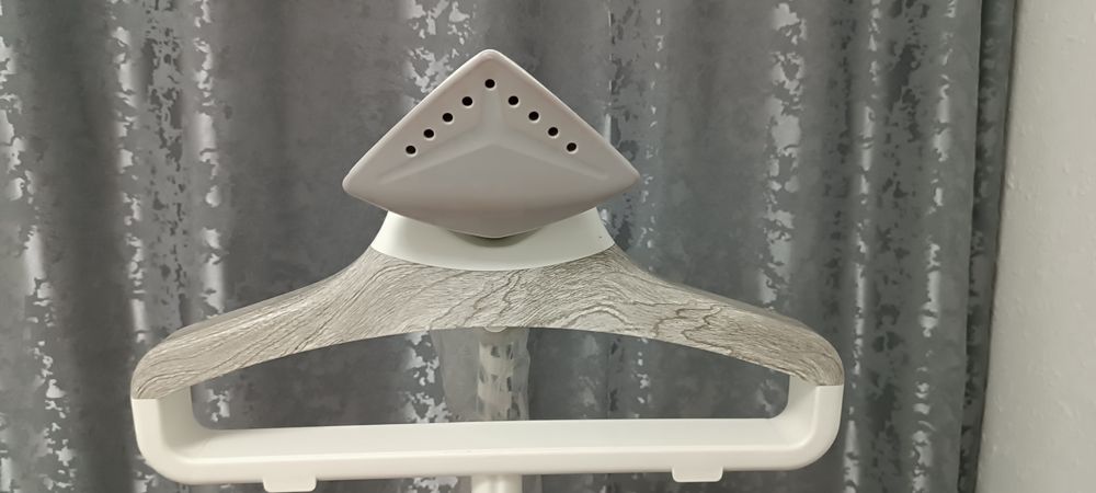Отпариватель ( паровой утюг ) Tefal