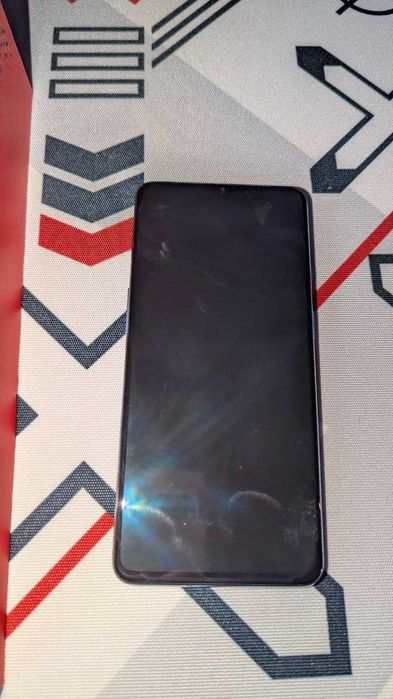 OnePlus 7t в Хорошем Состоянии