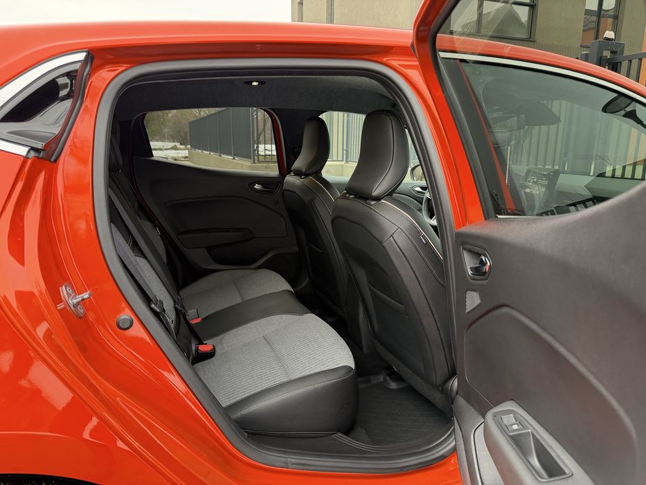 Renault Clio New Facelift Tehno E-Tech Full Hybrid 145 Cp 2025 Tva Deductibil