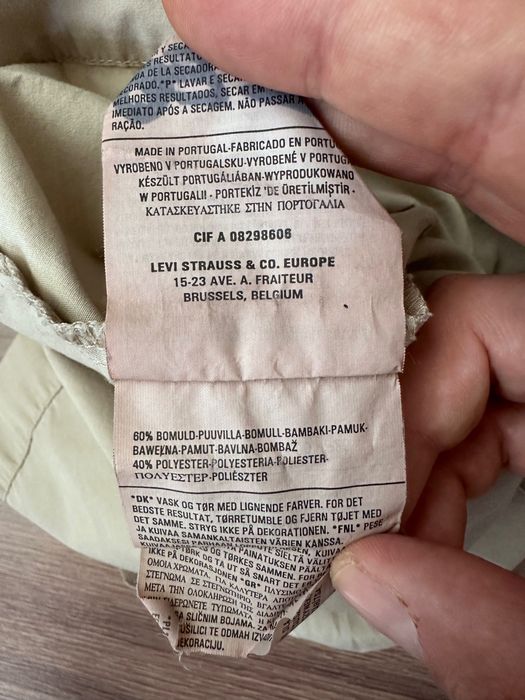 Риза Levi’s Medium супер състояние М размер