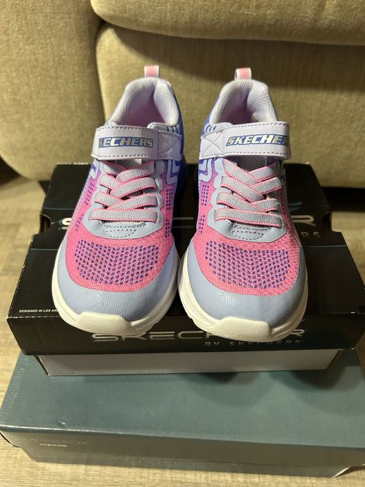 Sneakers Skechers fetita marime 32