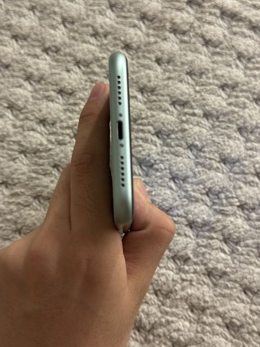 Айфон 11. С документами. Идеальный!