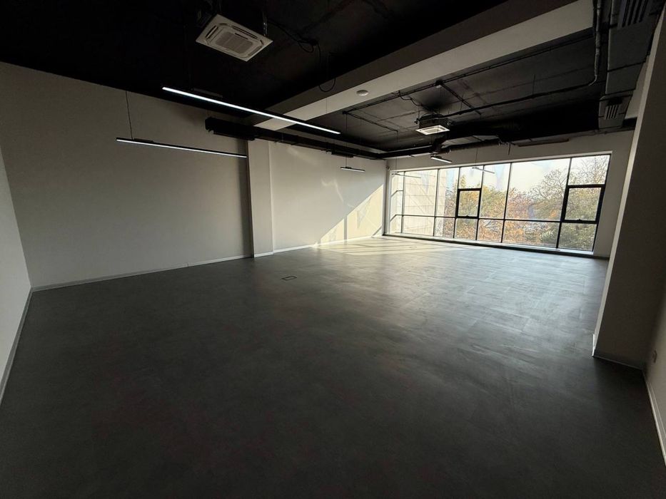 Продаётся целый этаж в The Business Park 1219 кв.м.