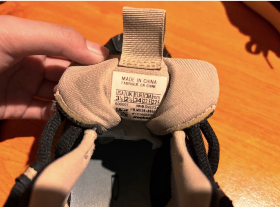 Кроссовки Reebok, 34 размер