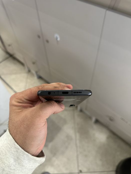 Huawei P30 128GB 6GB RAM Full Box NOU Garantie !