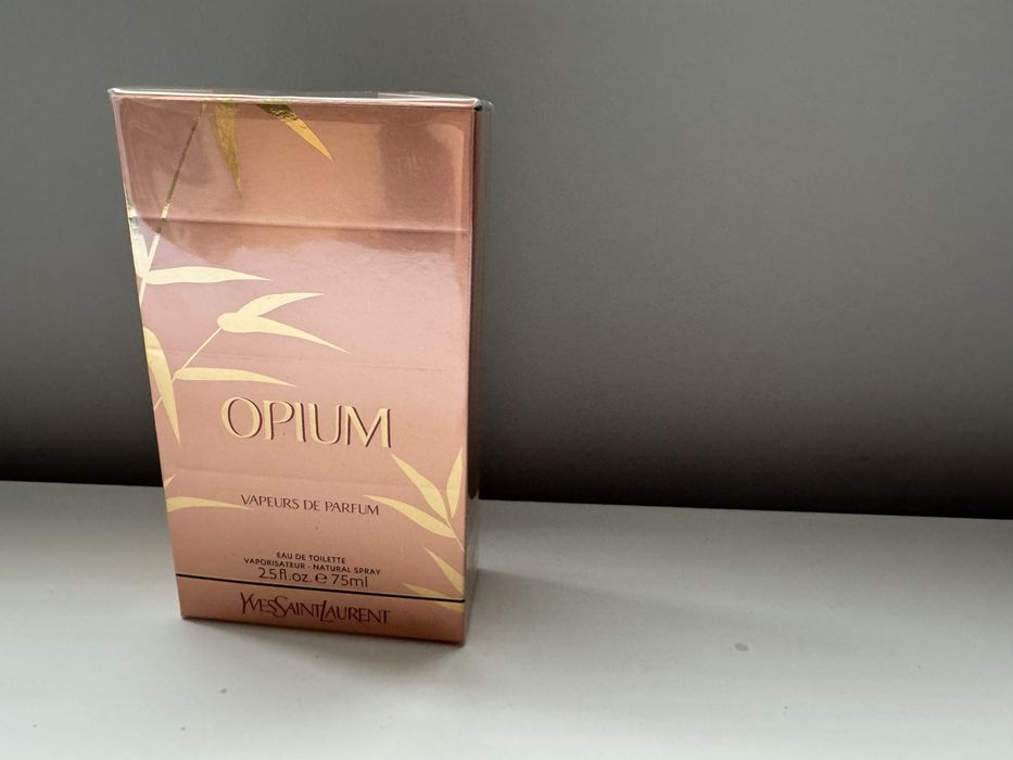 НОВО Opium Yves Saint Laurent 75ml.