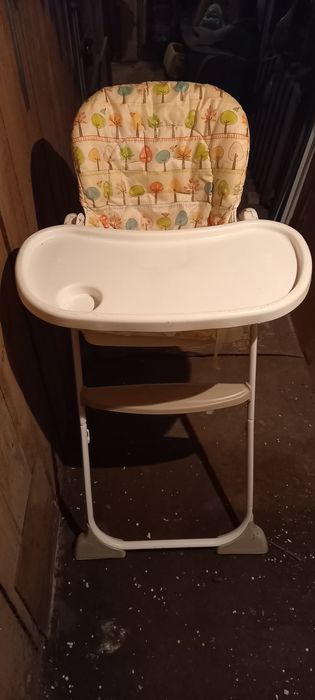 Продам столик для кормления