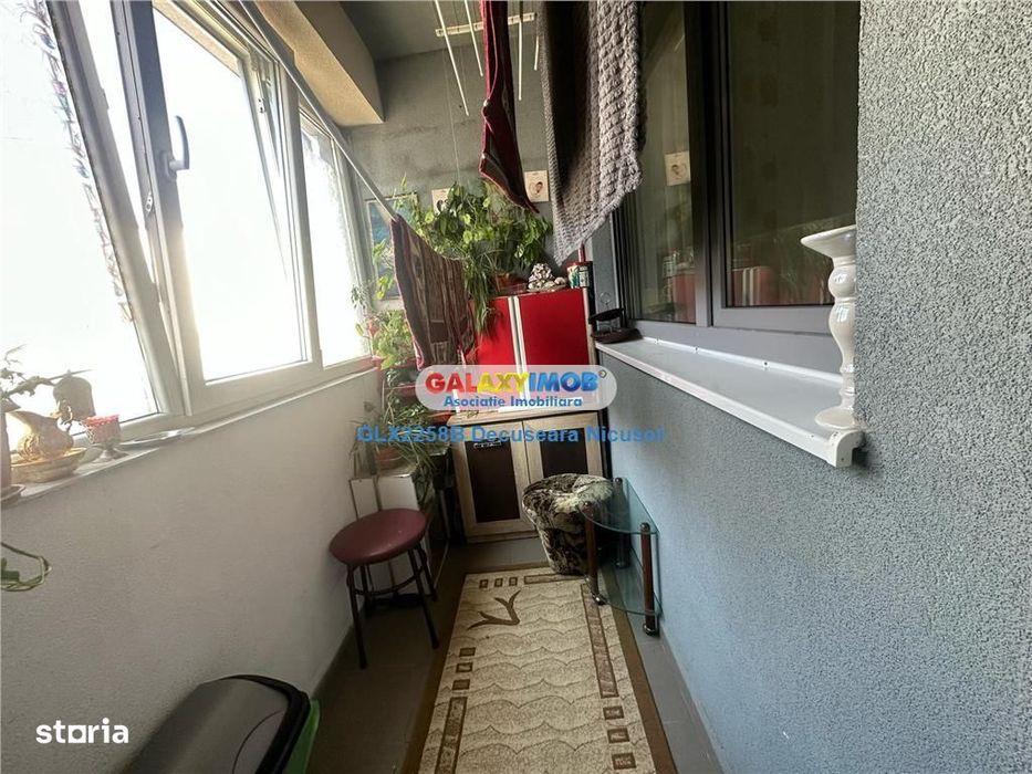 Apartament 2 camere, mobilat, utilat in Militari Residence 300 euro