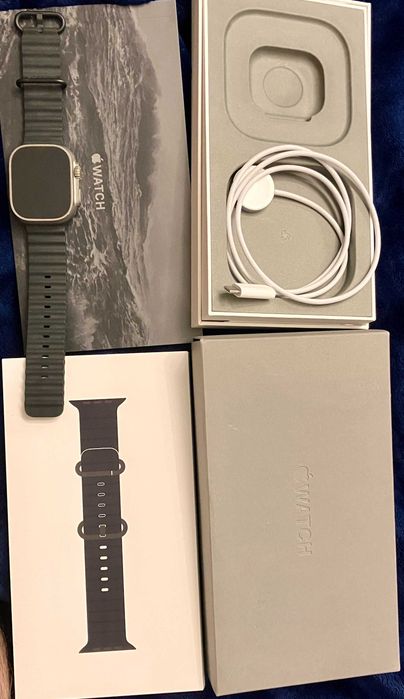 Apple Watch Ultra 2 49mm Titanium Ocean Band GPS + Cellular