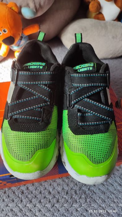 Кроссовки весна-осень на мальчика