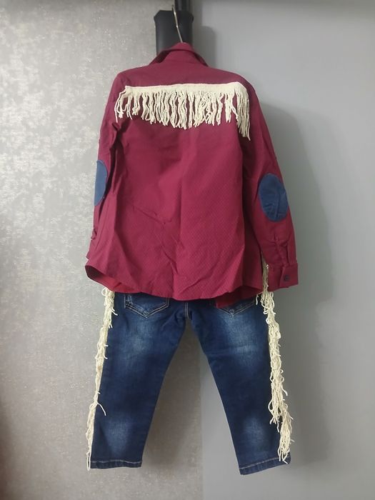 Новогодний костюм ковбоя.