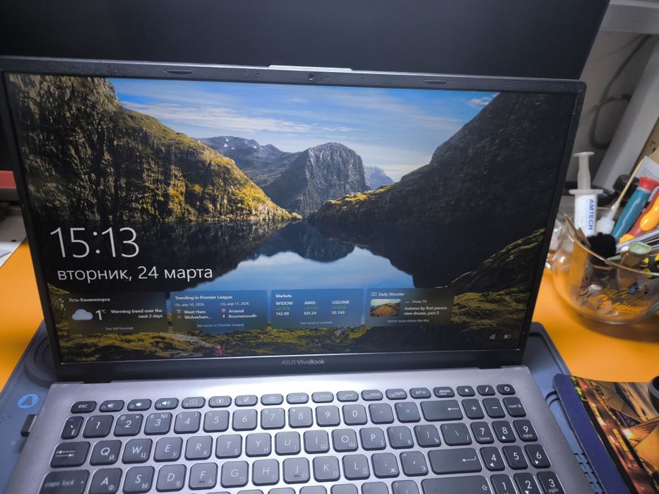 Asus vivobook 15 x512