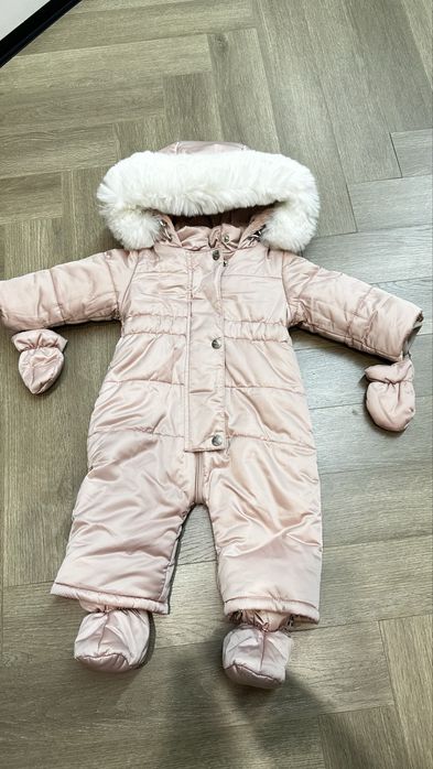 Продам детский зимний комбинезон