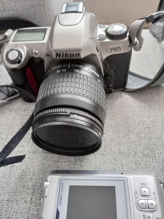 Aparate foto digitale ITP și pe film