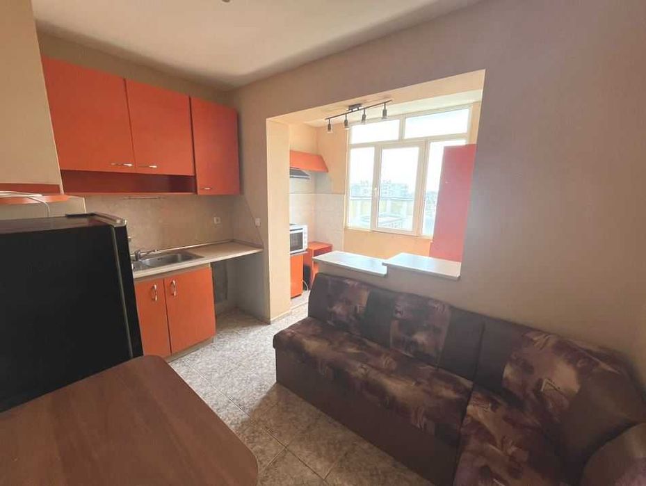 Продава се Двустаен апартамент в Варна, Център - 60 кв.м за 2250 €/кв.м - Снимка #5