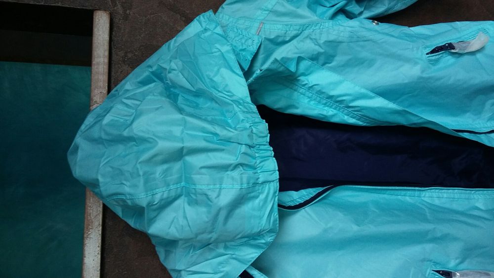 Ново тънко шушляково яке-116см, 10лв