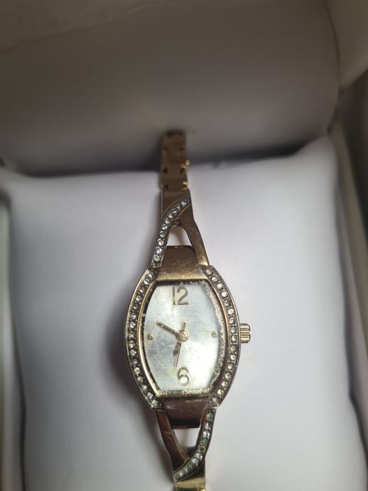 Vand ceas dama ESCAPE