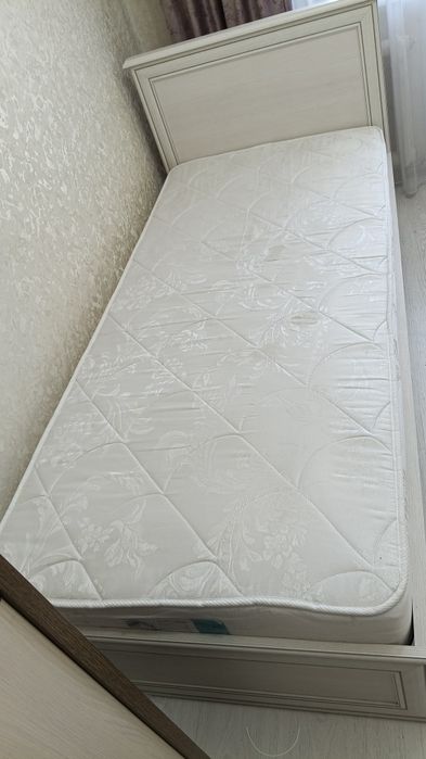 Продам односпальные кроват