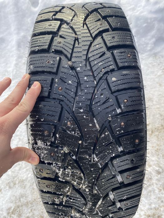 Продам комплект дисков с резиной