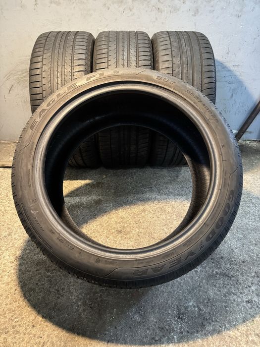Гуми 295/40/22 GOOD YEAR Eagle F1
