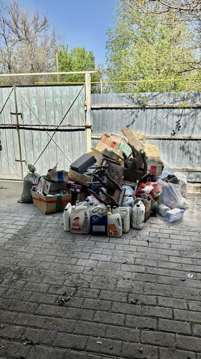 Вывоз мусор хлама ветки