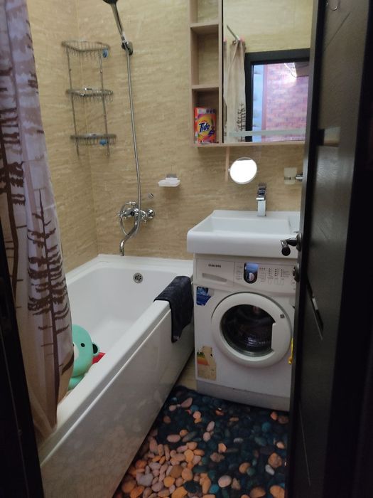 Юнусабад-11 отличная 2х комн.кв-ра с обстановкой