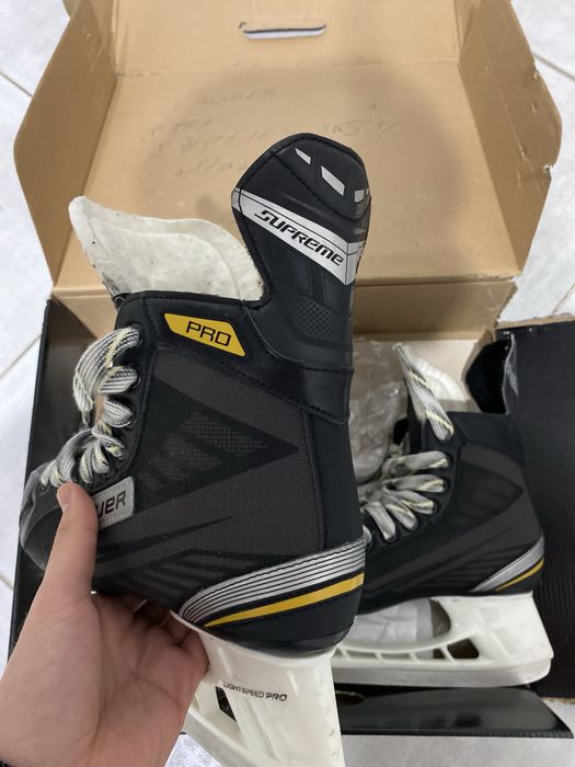 Коньки Bauer Supreme Lightspeed pro