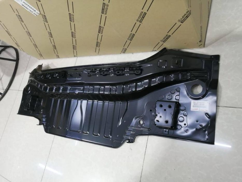 Фартук Камри 70/75  Задняя панель