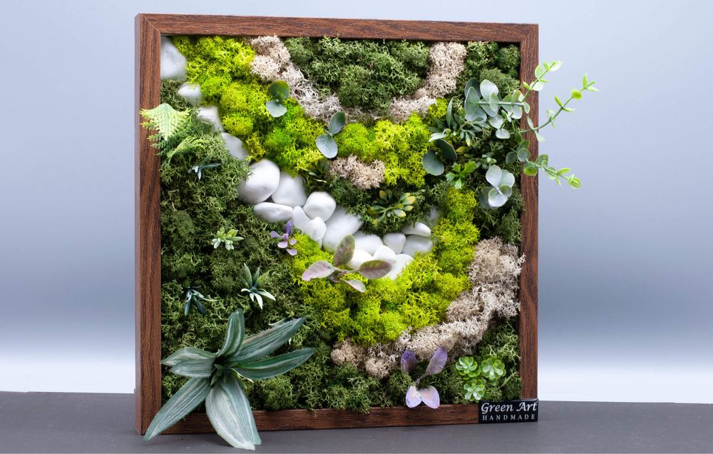 Зелена картина от скандинавски мъх