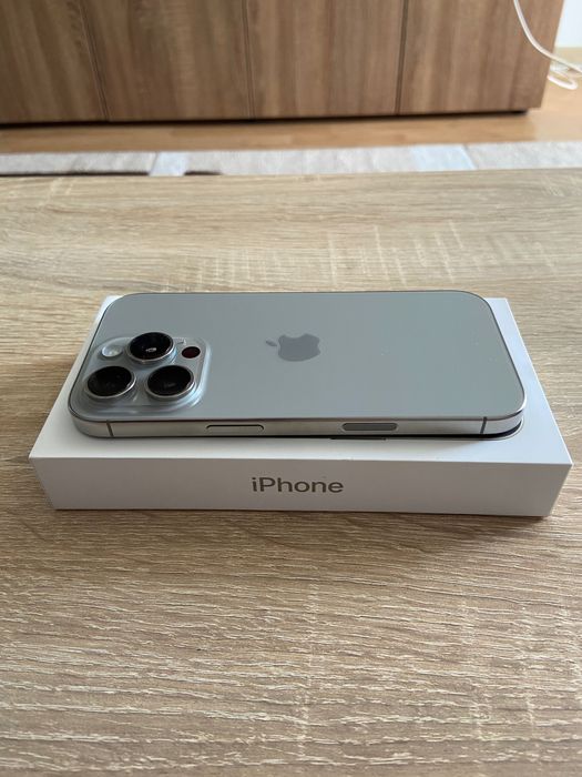 Iphone 16 Pro Silver 256GB