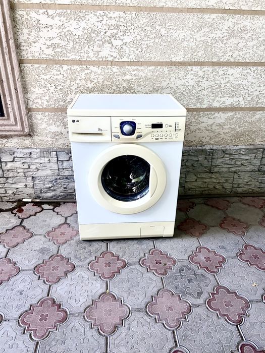 Продам стиральную машинку