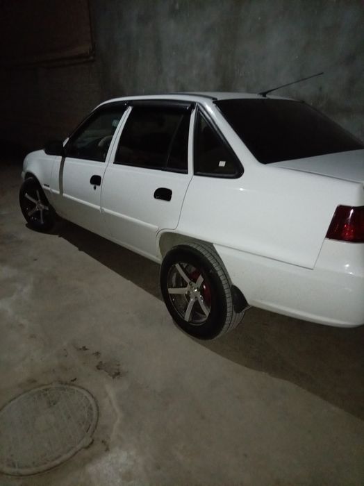 R 15 DISKA va balon sotiladi xolati idial