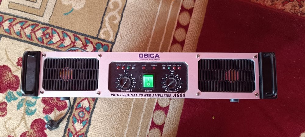 Osica 800 Behringer  UB1222FX-pro
