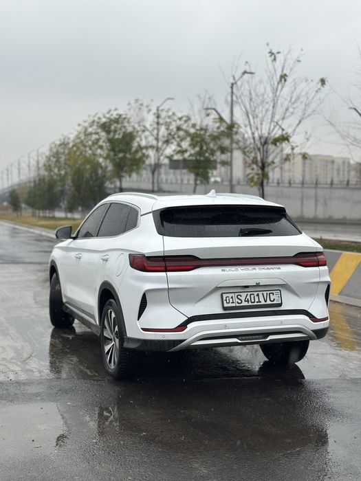 BYD SONG Plus EV 2024