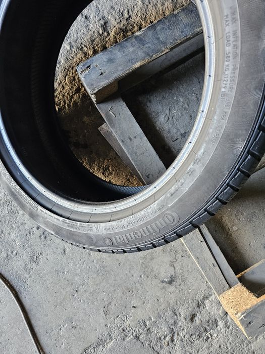 4 anvelope iarna 205 50 17 Continental Runflat