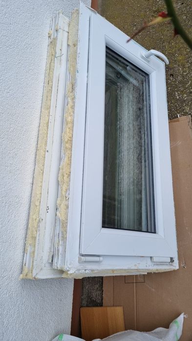 De vânzare geam termopan de baie 2 buc