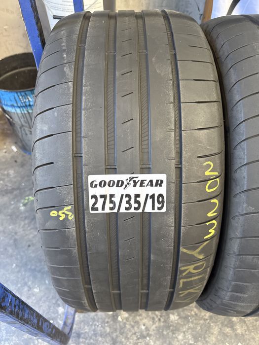 275/35/19 Good Year M+S